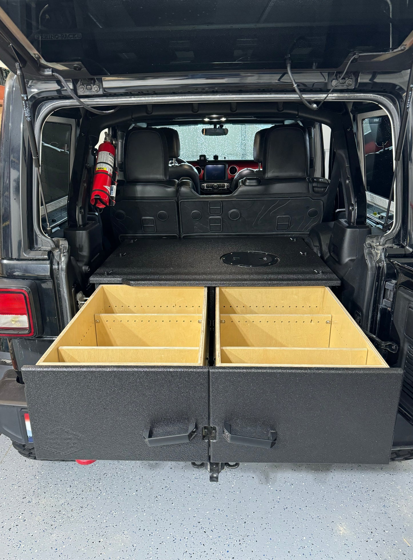 Jeep Wrangler Unlimited, JLU-M