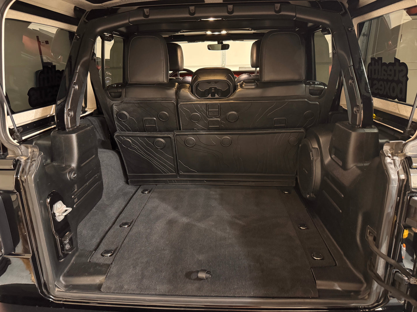 Jeep Wrangler Unlimited, JLU-M