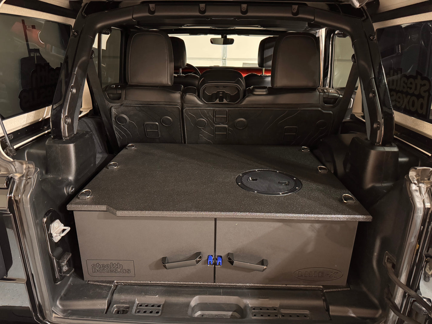 Jeep Wrangler Unlimited, JLU-M